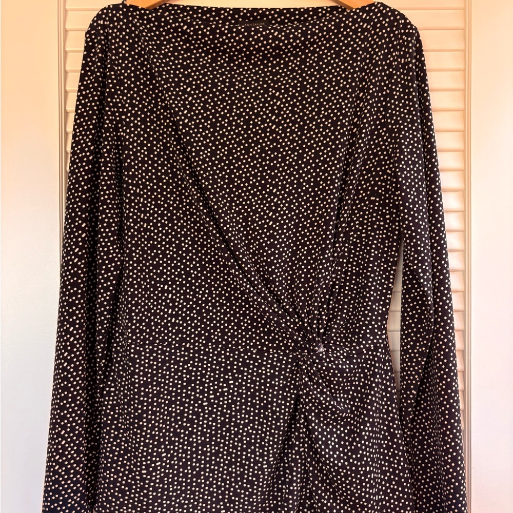 Ann Taylor Black and White Long Sleeve Top
